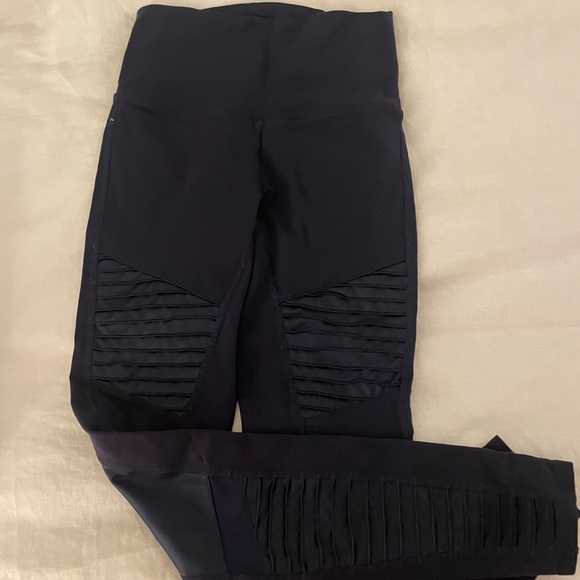 ALO Yoga Navy Leggings Size Small - Picture 6 of 6